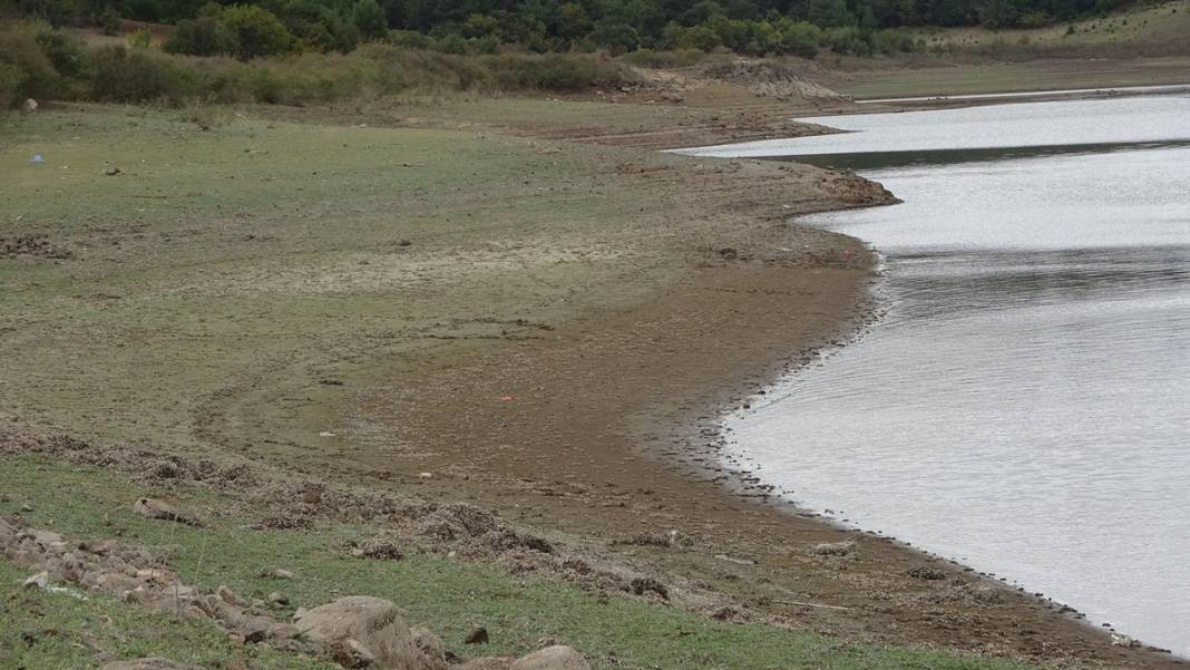 O ilde su yasağı başladı: Ağır cezası var! Barajlar boş kalınca belediye su kullanımına kısıtlama getirdi 3